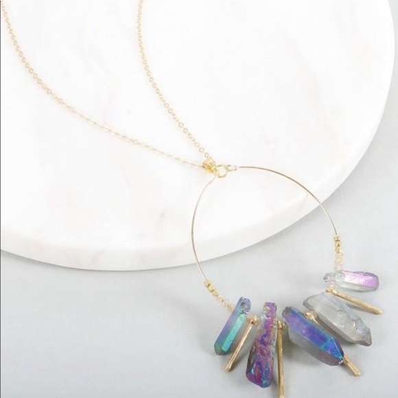 ONE LEFT! 🚨 Angel Aura Quartz Pendant Necklace - Picture 3 of 5